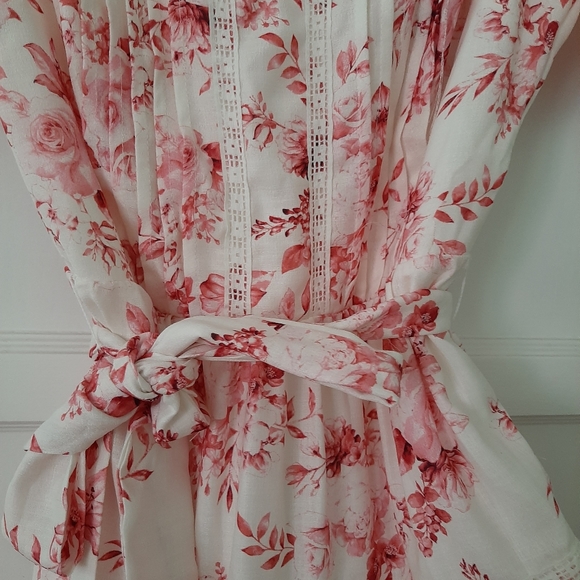 Floral Short Sleeve Dress with Tie Waist - Picture 2 of 4